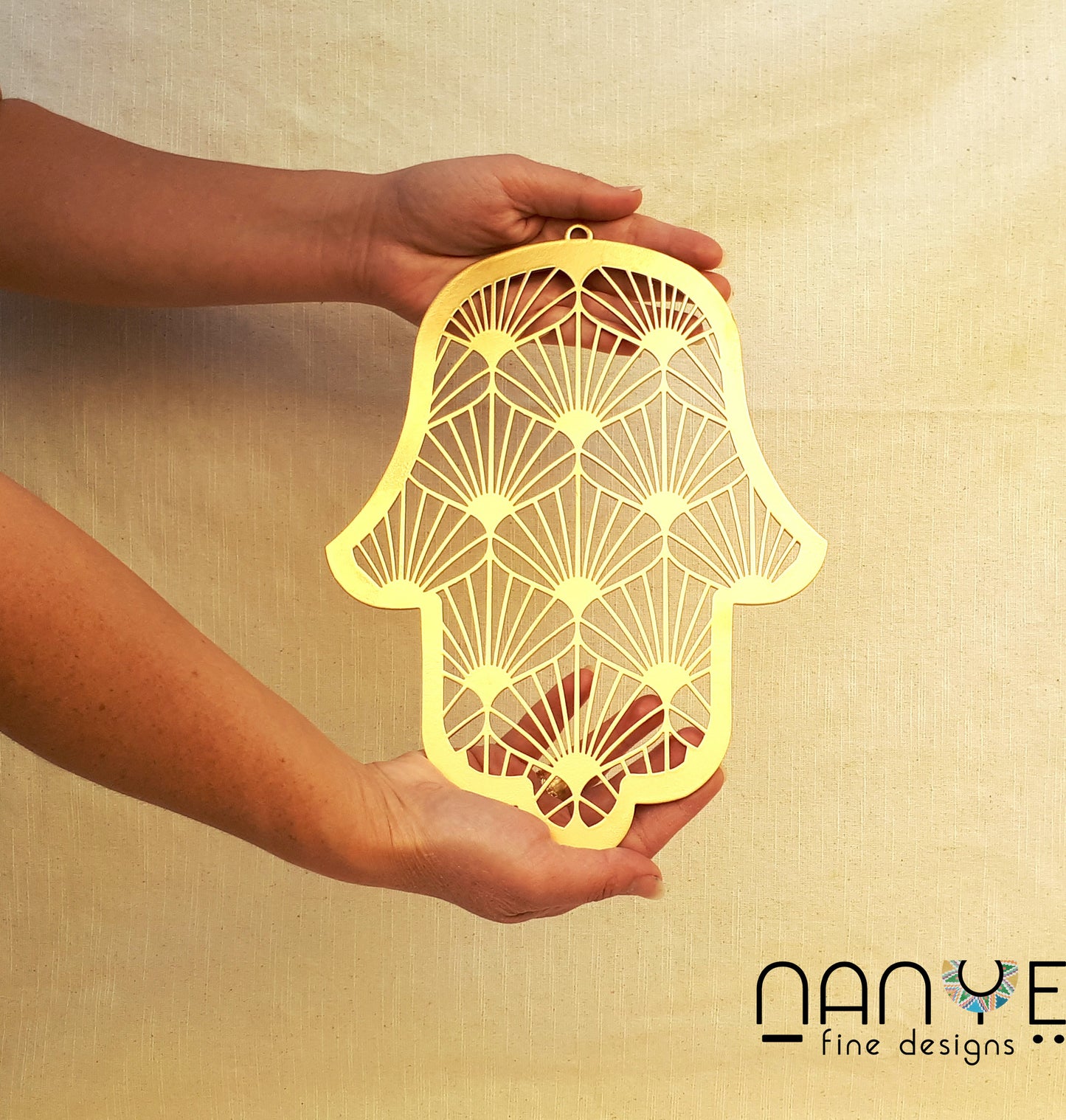 Hamsa Handmade – Michelle – Gold | Elegant Protection with a Modern Touch