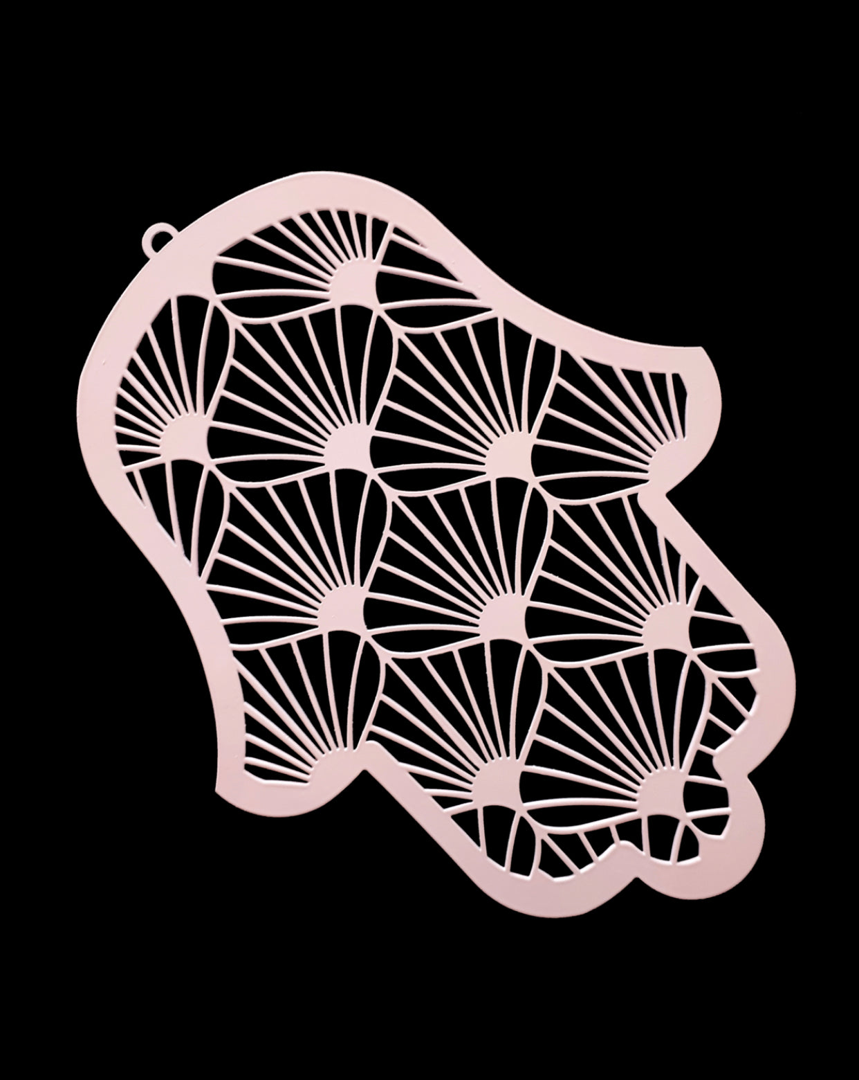 Hamsa Handmade – Michelle Pink Metal Wall Art for Home Protection & Blessings | NANYEstudio